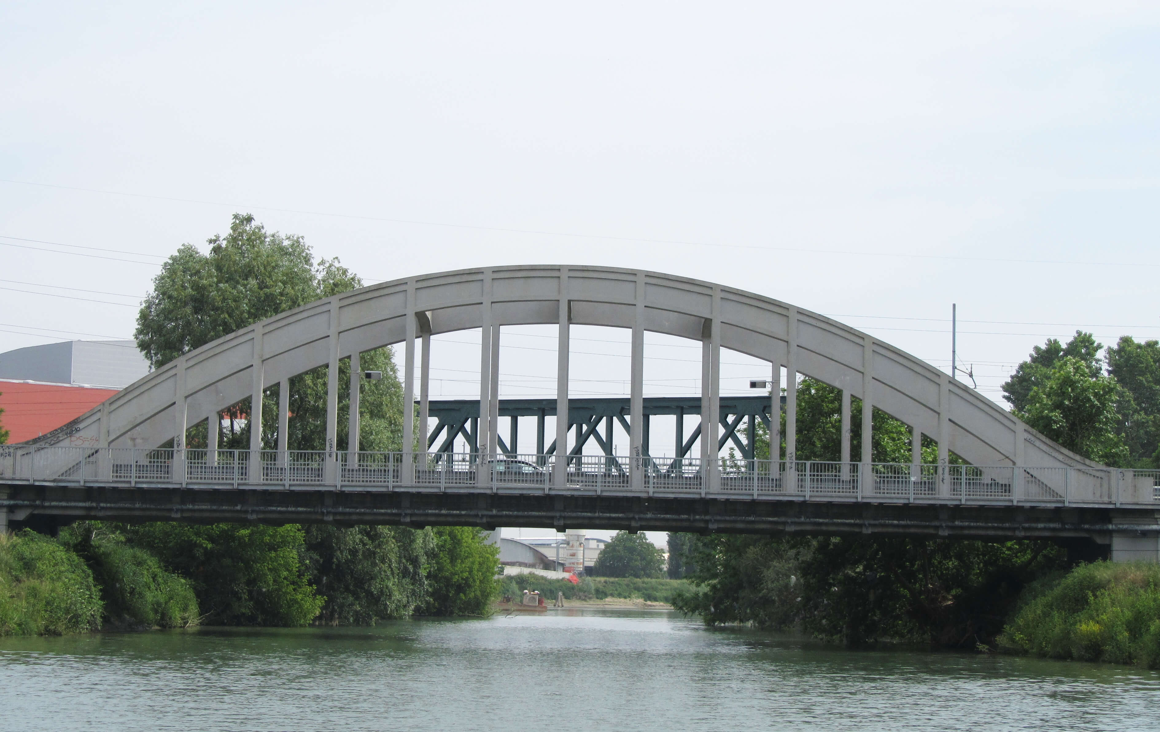 Ponte stradale pross scaric S. gregorio via Tommaso savini